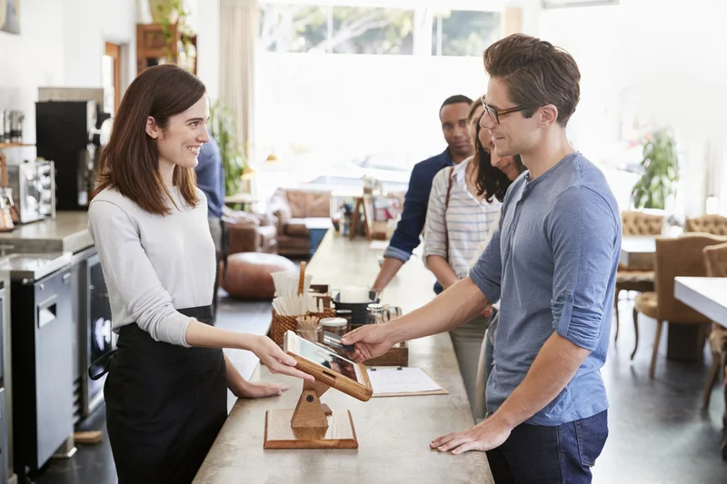 estrategias para fidelizar clientes com programas de fidelidade